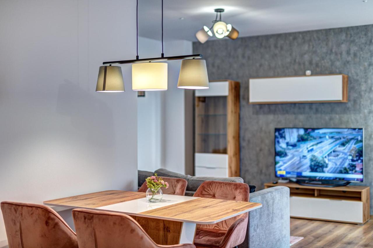 Secret Lake 533 At Oak Residence Smolyan Exterior foto